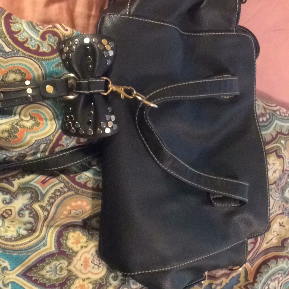 Black purse